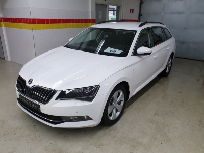 Skoda Superb Combi 1.4 TSI DSG