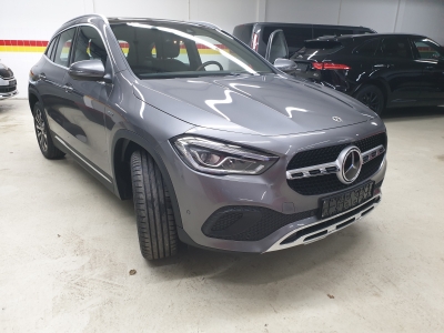 Mercedes-Benz GLA 250e 