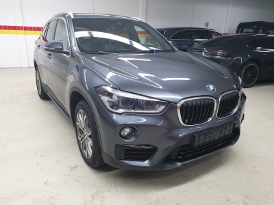 BMW X1 xDrive25i Sport Line