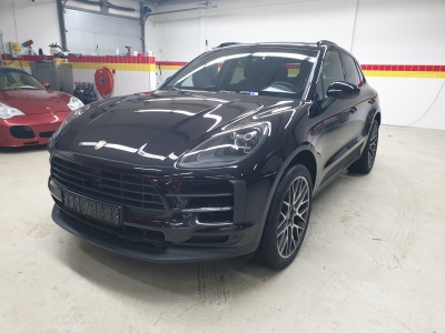 Porsche Macan S