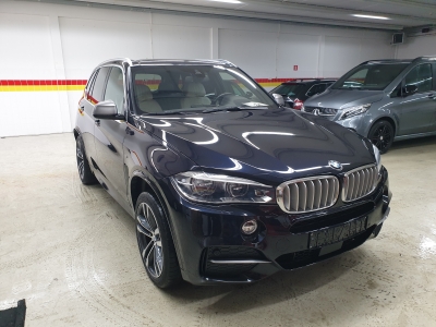 BMW X5 M50d