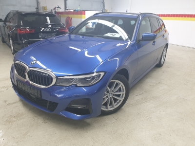 BMW 330i Touring