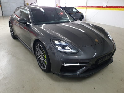 Porsche Panamera Turbo S E-Hybrid Sport Turismo 