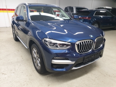 BMW X3 30e