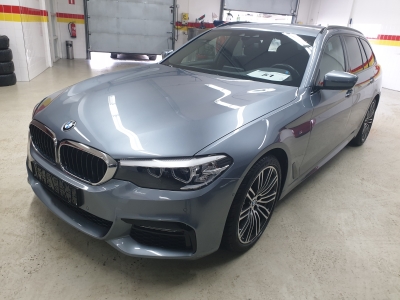 BMW 530i Touring 