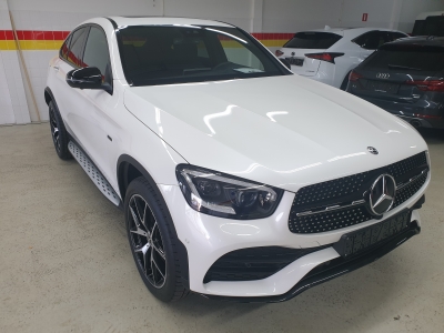 Mercedes-Benz GLC 300 e 4MATIC Coupe 