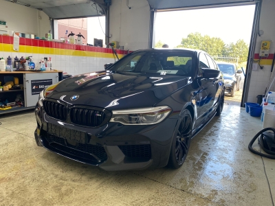 BMW M5 Competition 