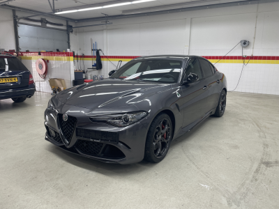 Alfa Romeo Giulia Quadrifoglio MY22 2.9 V6 Bi-Tu