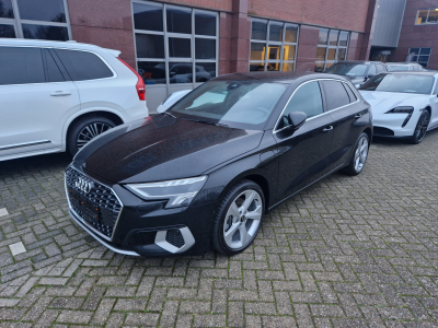 Audi advanced 40 TFSI e S tronic