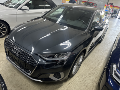 Audi Lim. 30 TFSI Advanced