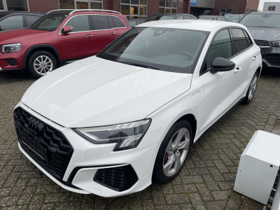 Audi S line 45 TFSI e S tronic