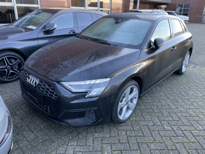 Audi advanced 40 TFSI e S tronic