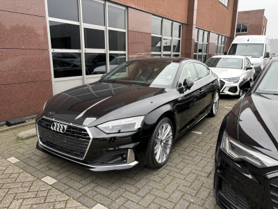 Audi advanced 40 TFSI quattro S tronic