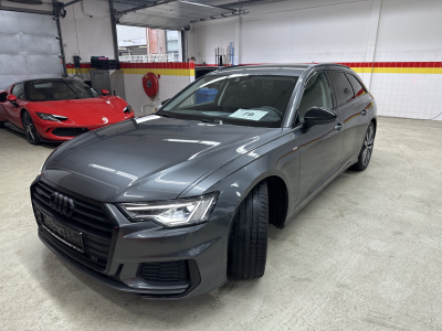 Audi sport 55 TFSI e quattro S tronic