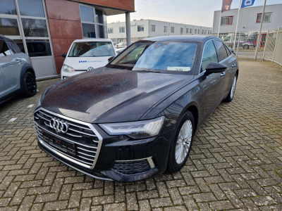 Audi design 50 TFSI e quattro S tronic