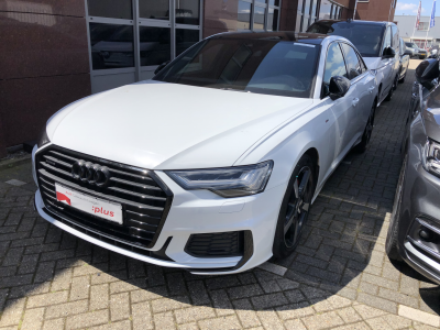 Audi 55 TFSI e quattro