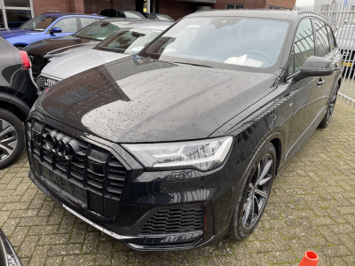 Audi 55 TFSI e HYBRID S line