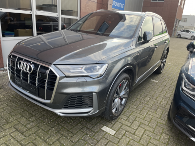 Audi 55 TFSIe quattro S-line