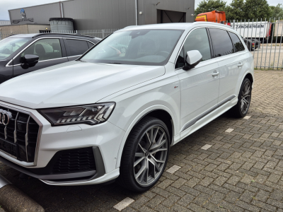 Audi S line 55 TFSI e quattro