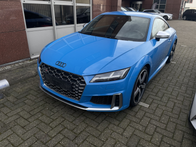 Audi Coupe quattro S tronic