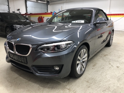 BMW 218i 