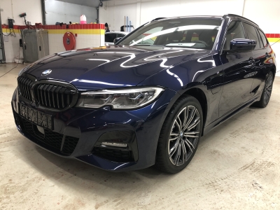 BMW 330e xDrive