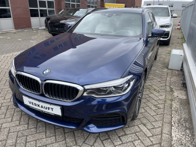 BMW d xDrive Touring