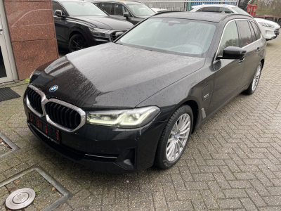 BMW e xDrive Touring