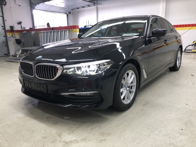 BMW 530e Limousine