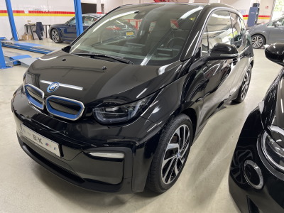 BMW 120Ah NaviPro LED RFK ACC PDC SHZ Wärmepumpe