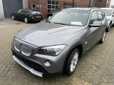 BMW 28i xDrive|1.HD|BI-XENON|NAVI|LEDER|PANO