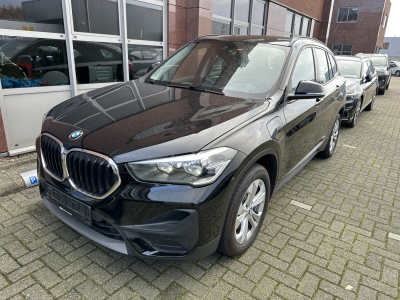 BMW xDrive25e Adv Navi Temp ParkAss Klima DAB SHZ