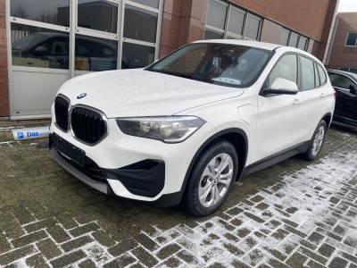 BMW xDrive25e