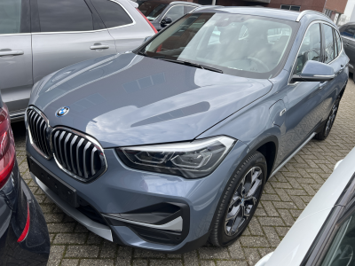 BMW xDrive25e