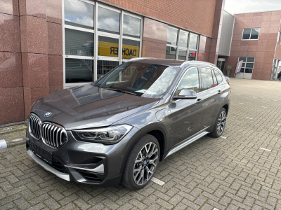 BMW XDRIVE25E