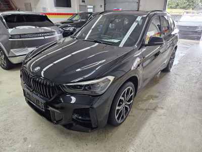 BMW xDrive25e