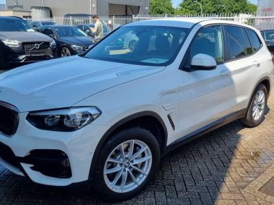 BMW xDrive30e