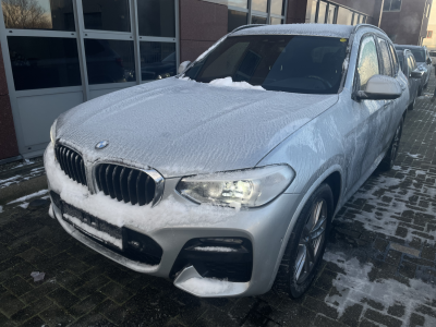 BMW xDrive30e