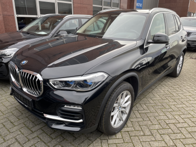 BMW xDrive45e