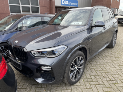 BMW xDrive45e