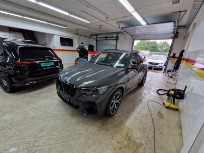 BMW xDrive45e