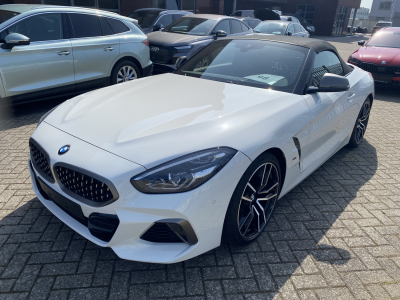 BMW M40I