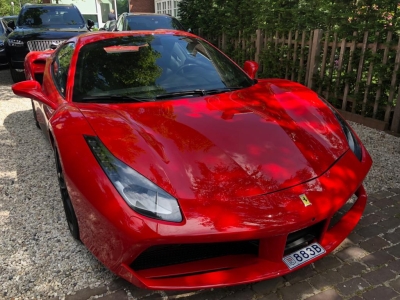 Ferrari F488  Spider