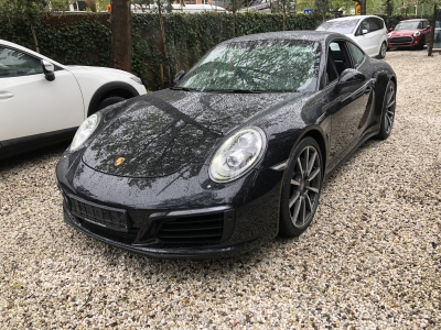 Porsche 911 3.0 Carrera 4 