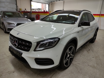 Mercedes-Benz GLA 200