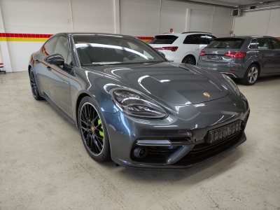 Porsche Panamera Turbo S E-Hybrid