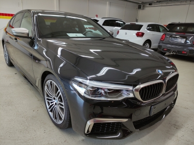 BMW M550I xDrive Limousine