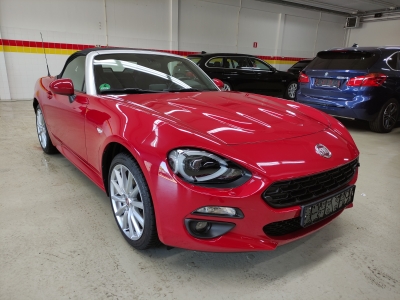 Fiat 124 Spider Lusso