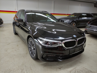 BMW 530i xDrive Touring Sport Line 