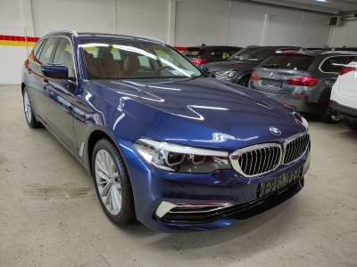 BMW 520i Touring Luxury Line